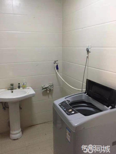 北苑三楼137平方超高性价比